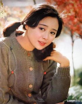 演員張瑜：離婚后單身30年，再見前夫仍感到心動(dòng)，66歲沒有子女  第7張