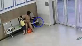 臨沂：萬(wàn)元金首飾丟失 車(chē)站民警幫忙找回  第1張