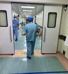 爆滿! 每天接診100多例,&amp;quot;這一刀&amp;quot;讓很多爸媽發(fā)愁! 醫(yī)生緊急提醒  第6張