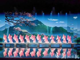 宜昌三峽千古情景區(qū)開園 萬余觀眾感受長江前世今生  第7張