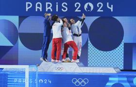 陳藝文/昌雅妮摘金，跳水女雙三米板中國(guó)隊(duì)六連冠  第9張