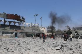 以軍轟炸加沙地帶醫(yī)院致上百人傷亡  第2張