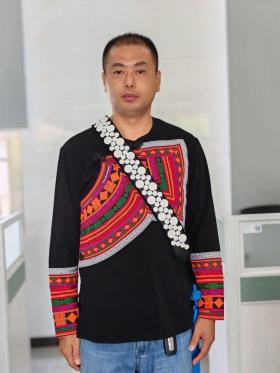 拿到人生第一筆工資后，她為千里之外的他買了一份禮物...  第8張