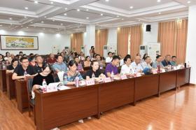 岳陽(yáng)市文藝評(píng)論家協(xié)會(huì)召開(kāi)第二次會(huì)員代表大會(huì) 蔣士美當(dāng)選新一屆協(xié)會(huì)主席  第2張