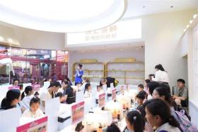 親子游成武漢暑期消費(fèi)“重頭戲”，益智樂(lè)園“寓教于樂(lè)”人氣火爆  第2張