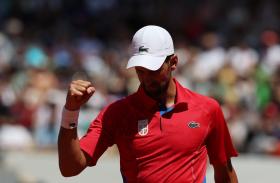 巴黎奧運(yùn)會(huì)丨網(wǎng)球-男單：焦科維奇戰(zhàn)勝納達(dá)爾晉級(jí)(2)  第1張