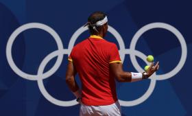 巴黎奧運(yùn)會(huì)丨網(wǎng)球-男單：焦科維奇戰(zhàn)勝納達(dá)爾晉級(jí)(2)  第6張